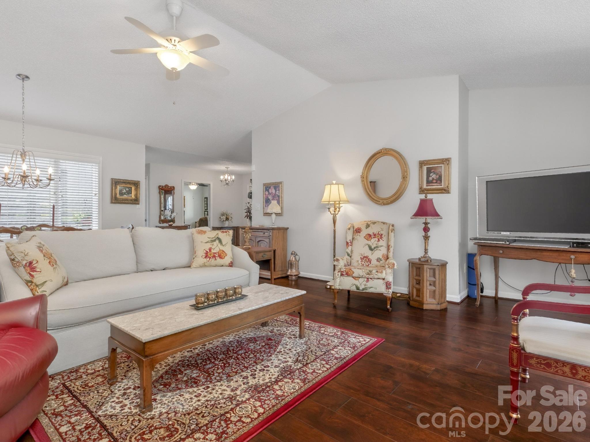 136 Deerlake Drive Asheville NC 28803