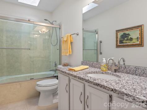 136 Deerlake Drive Asheville NC 28803