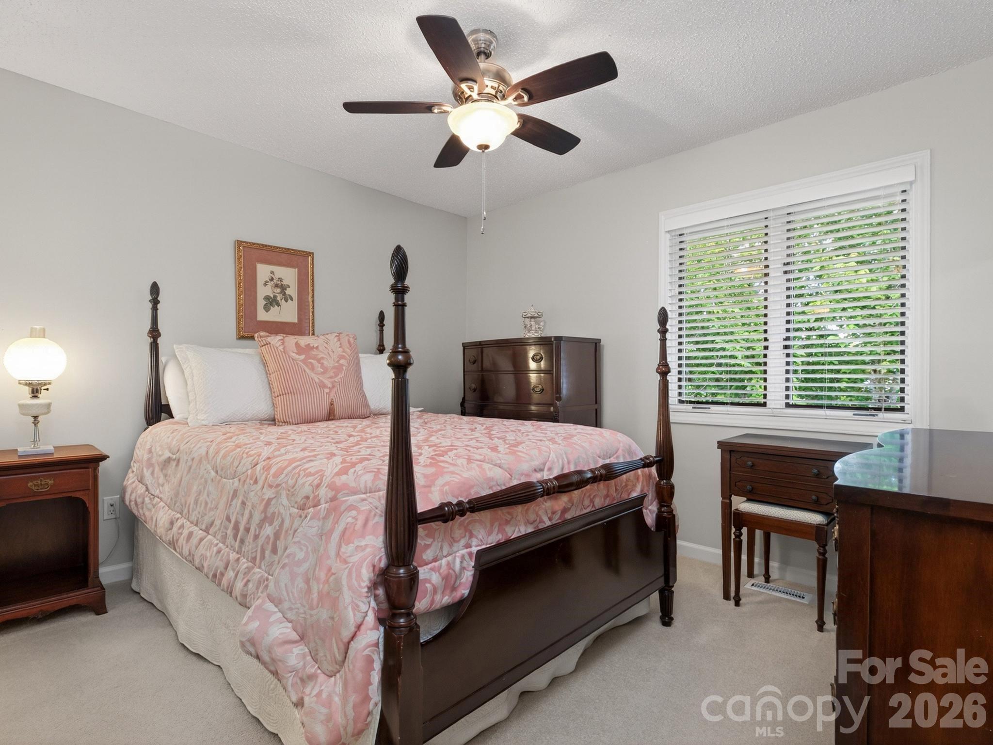 136 Deerlake Drive Asheville NC 28803