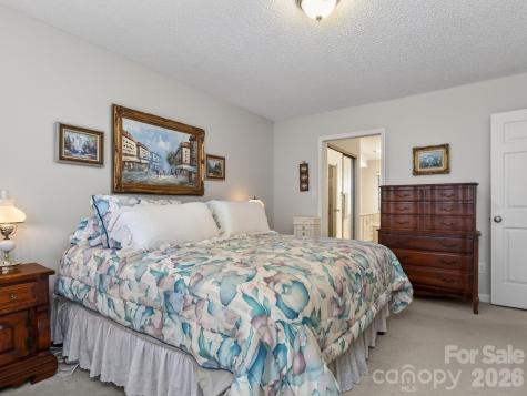 136 Deerlake Drive Asheville NC 28803