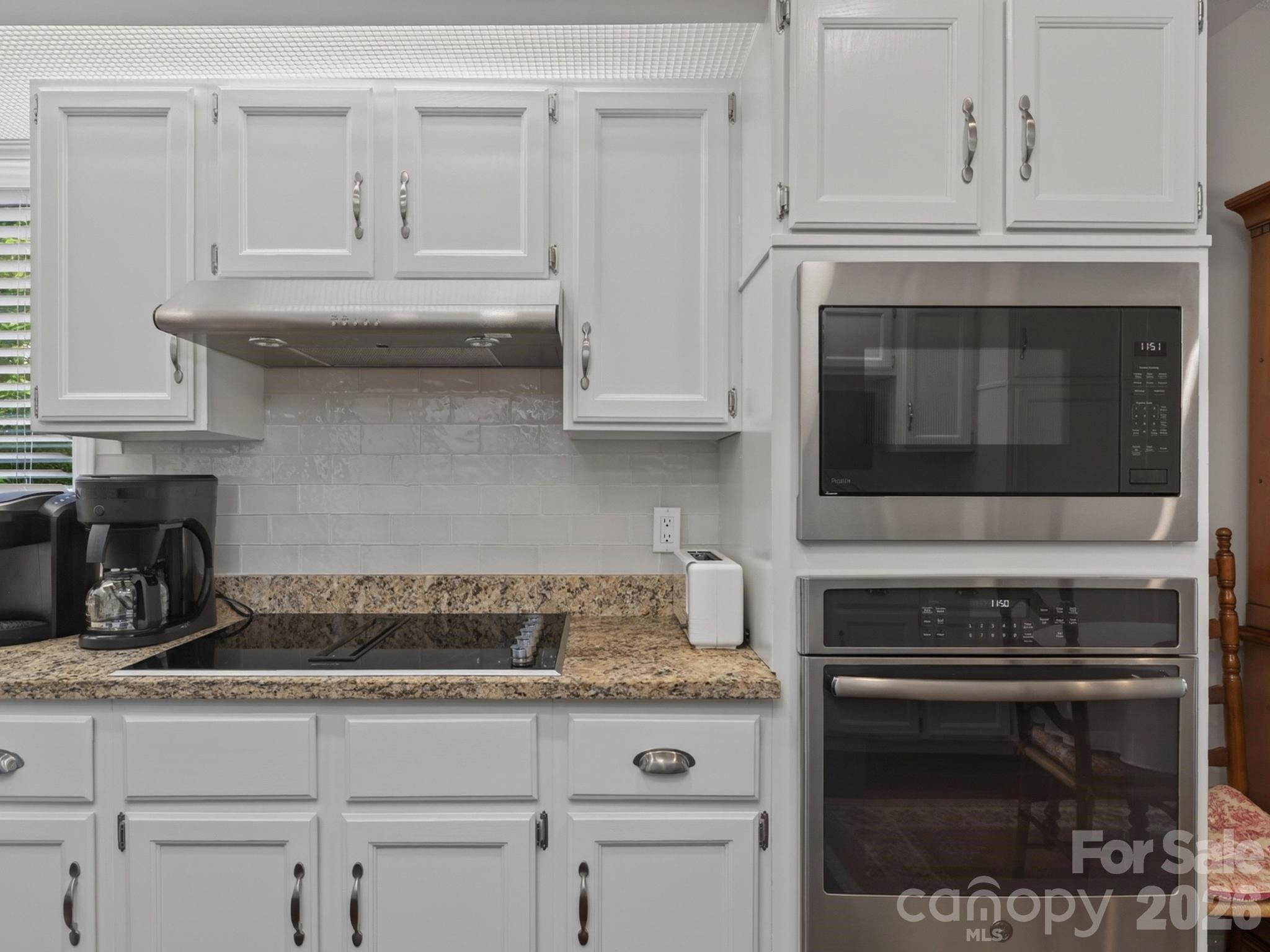 136 Deerlake Drive Asheville NC 28803