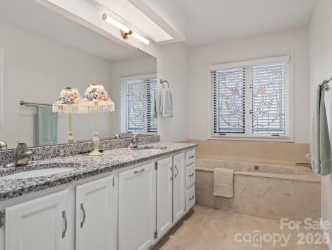 136 Deerlake Drive Asheville NC 28803