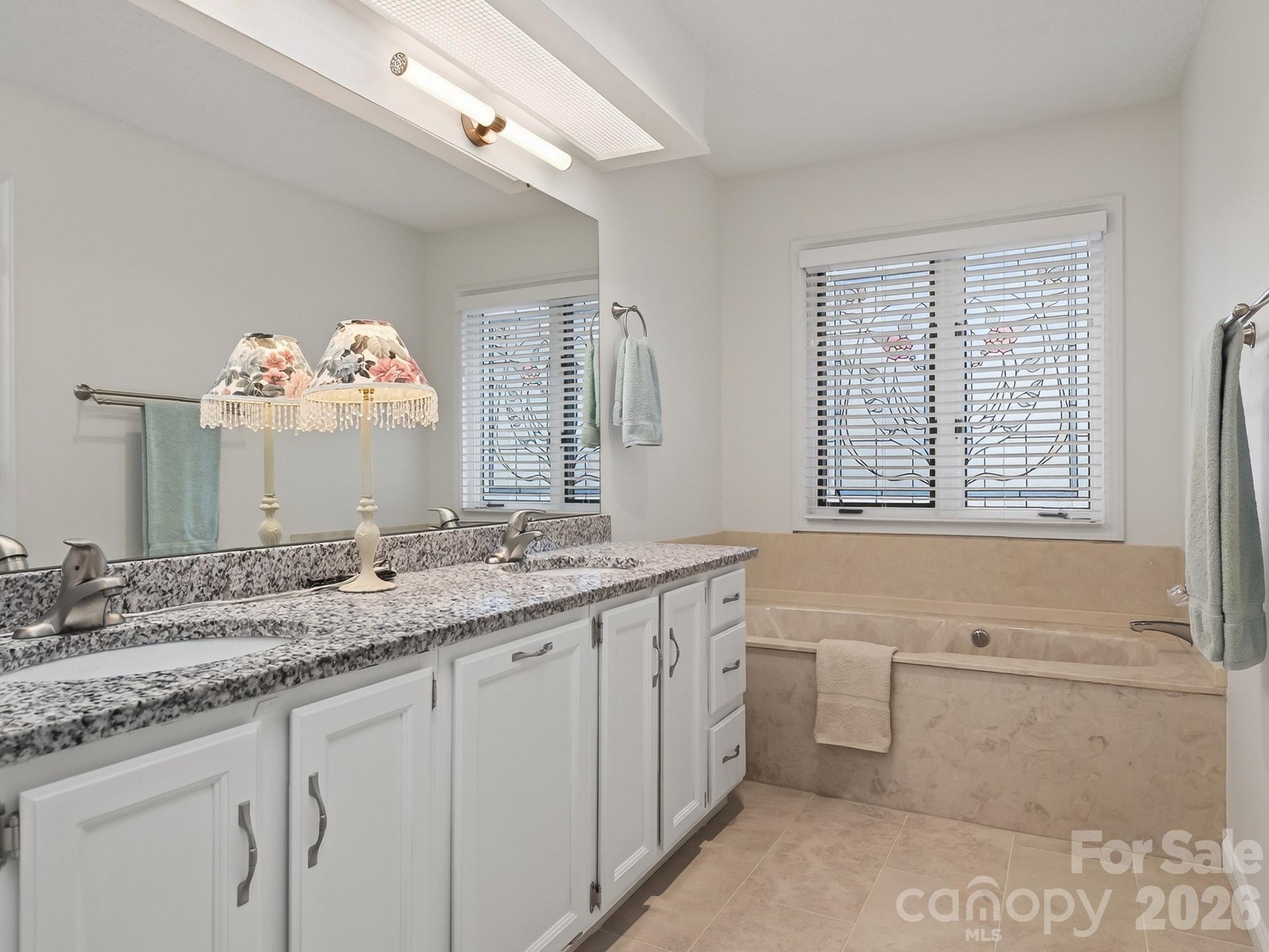 136 Deerlake Drive Asheville NC 28803