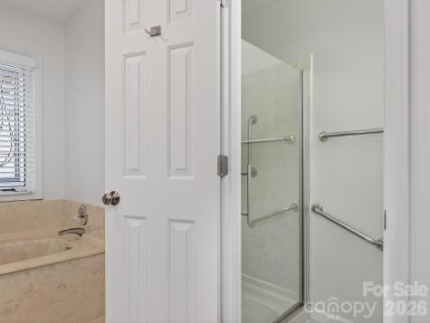 136 Deerlake Drive Asheville NC 28803