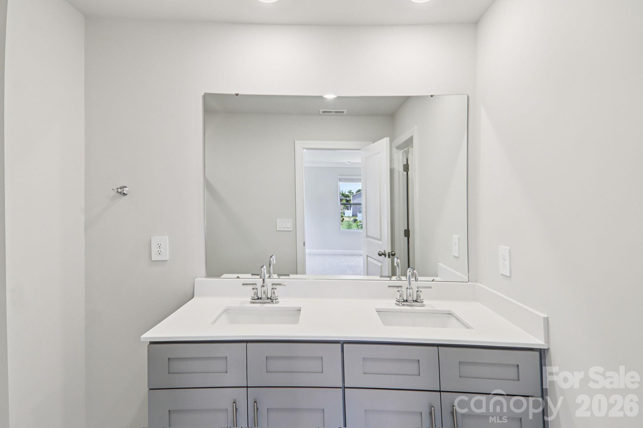 9029 Foggy Brook Loop Charlotte NC 28216
