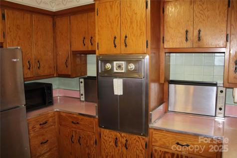 1761 Dearborn Street Extension Morganton NC 28655