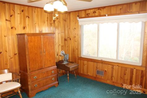 1761 Dearborn Street Extension Morganton NC 28655