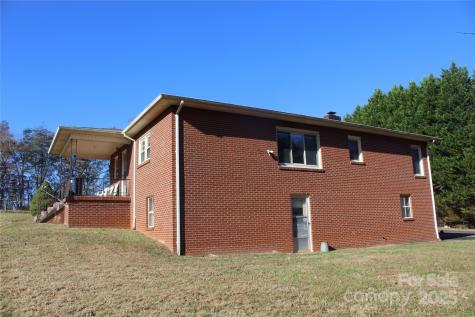 1761 Dearborn Street Extension Morganton NC 28655