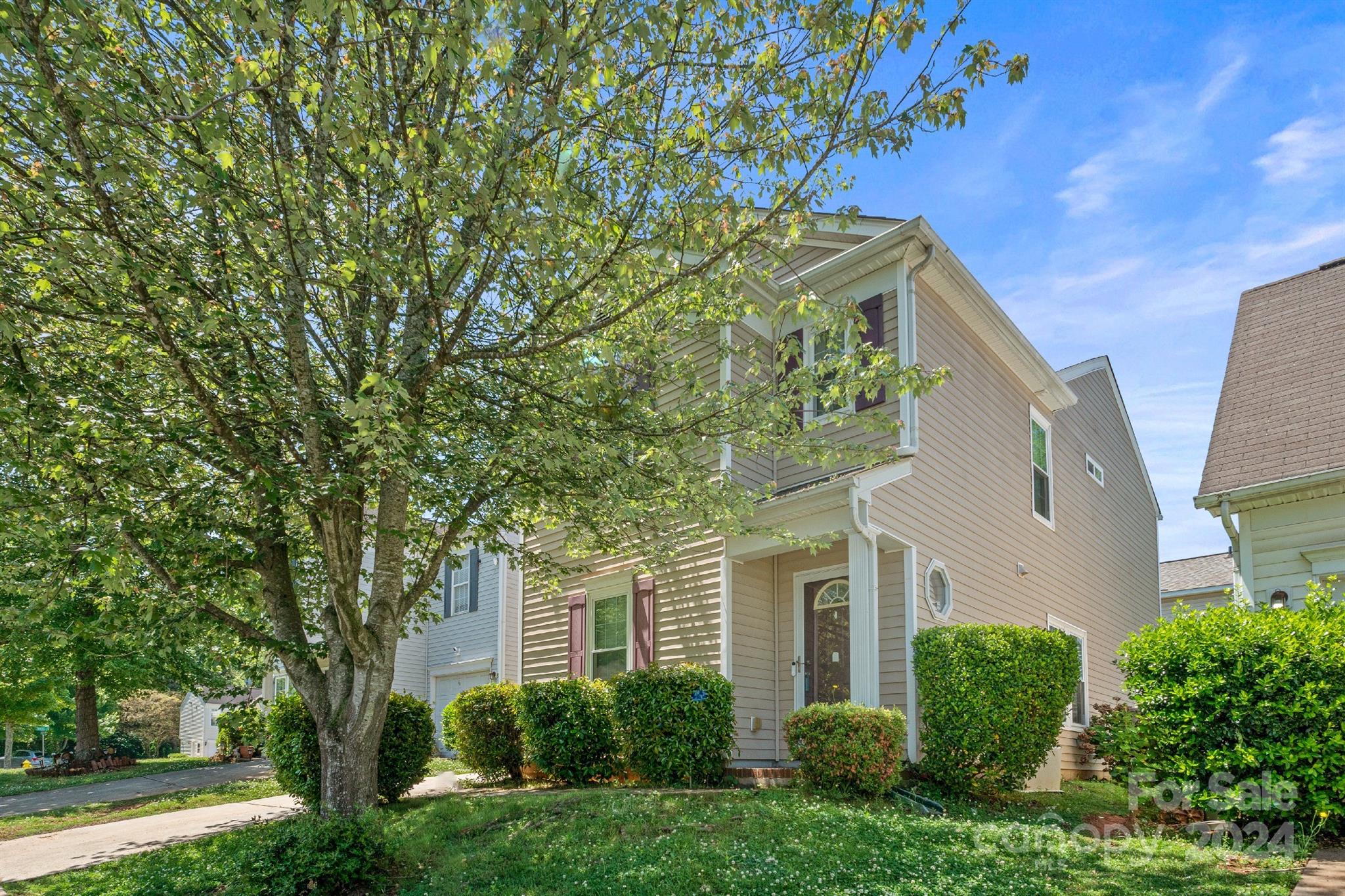 5009 Snowdrop Drive Charlotte NC 28215