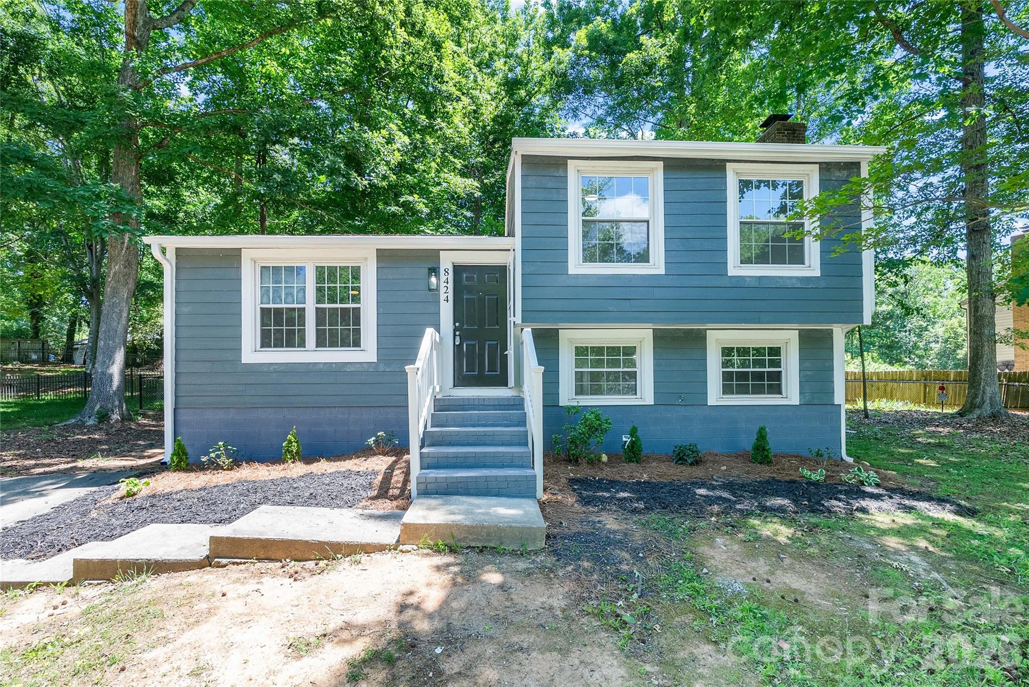 8424 Othello Place Charlotte NC 28227