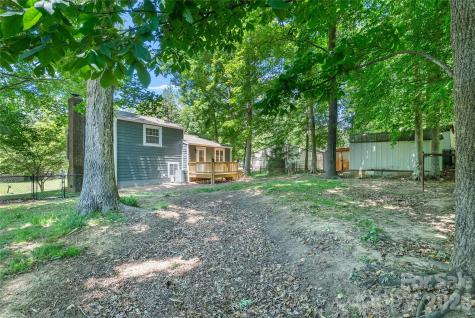 8424 Othello Place Charlotte NC 28227
