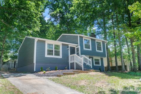 8424 Othello Place Charlotte NC 28227
