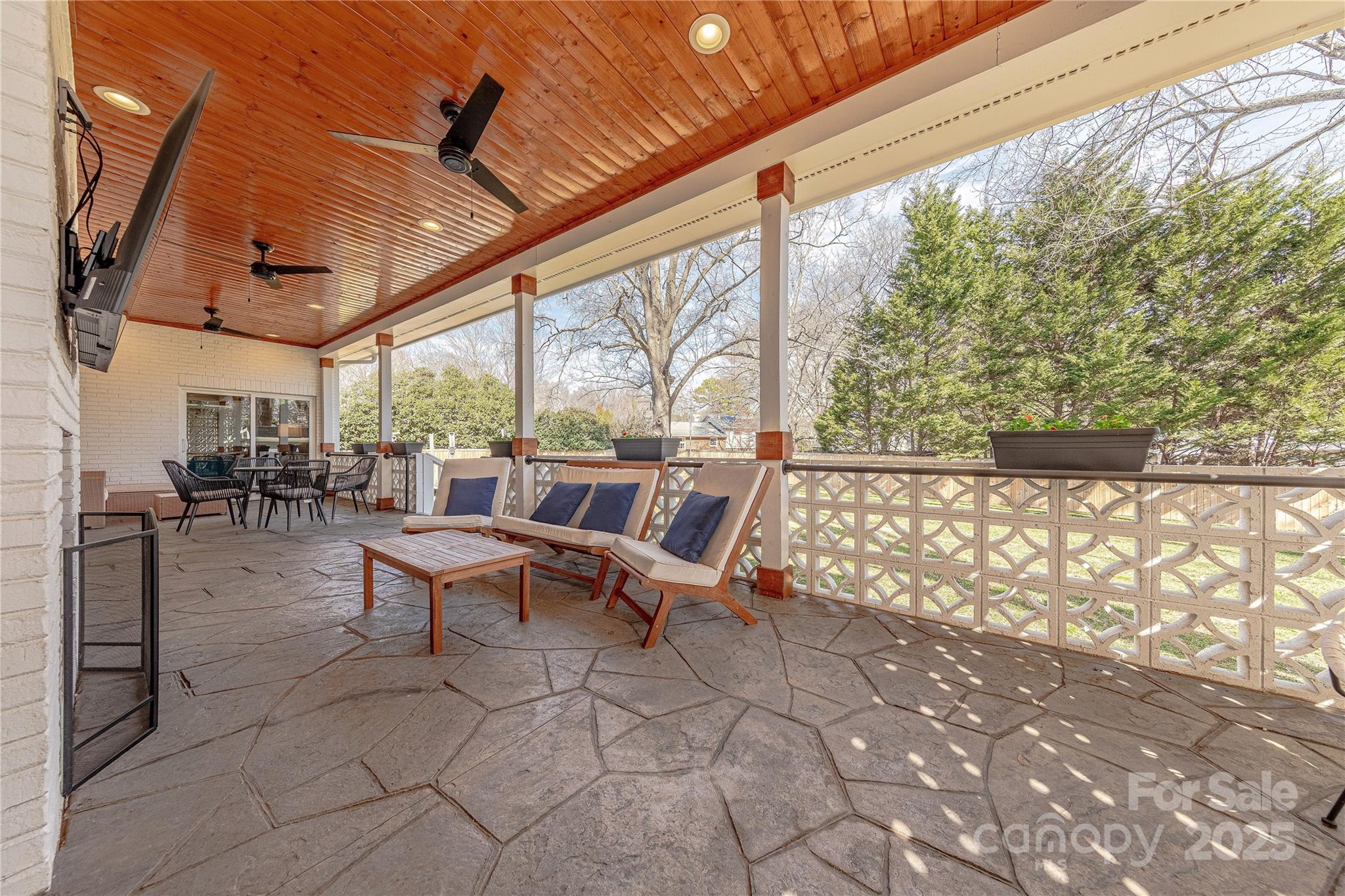 6017 Rose Valley Drive Charlotte NC 28210