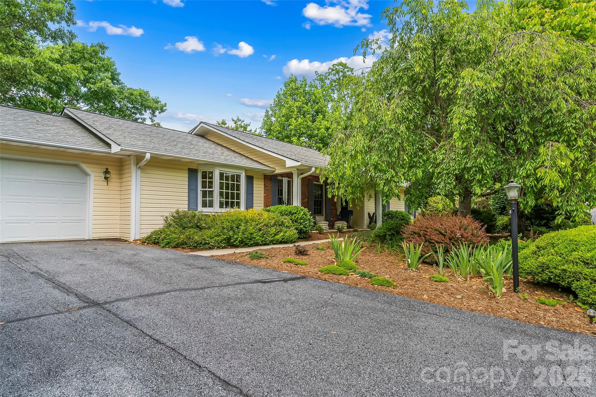 120 Eagle Rock Trail Hendersonville NC 28739