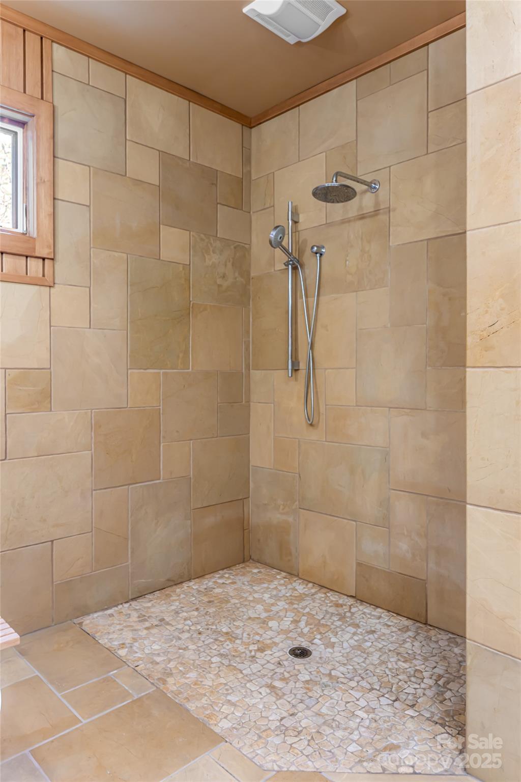 147 Dye Leaf Road Fairview NC 28730