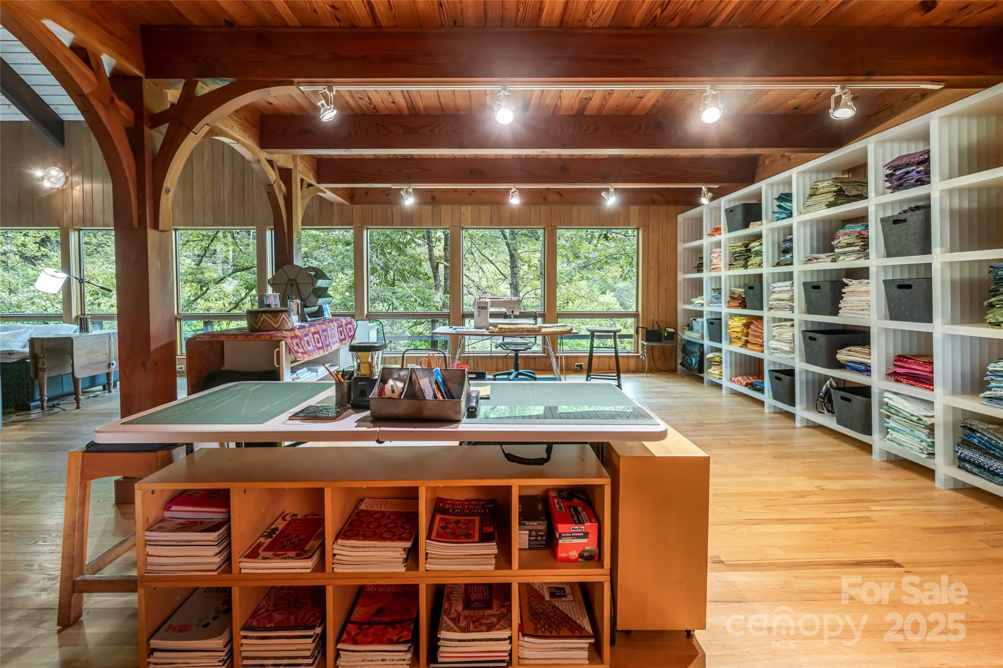 147 Dye Leaf Road Fairview NC 28730