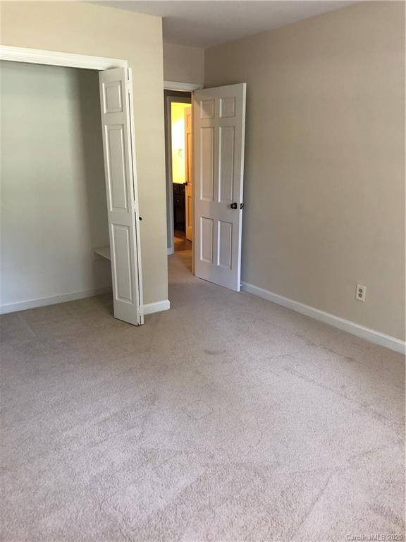6712 Constitution Lane Charlotte NC 28210