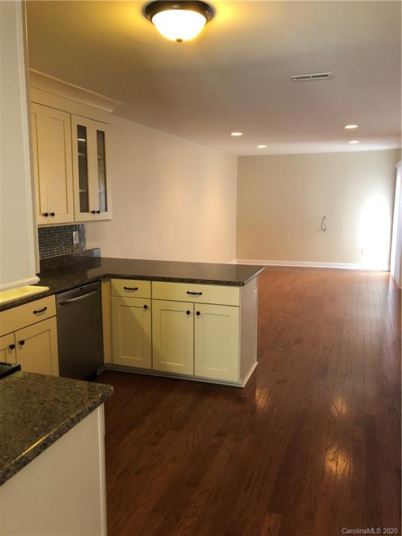 6712 Constitution Lane Charlotte NC 28210