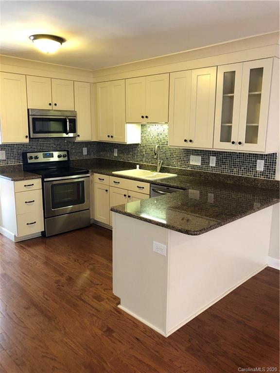 6712 Constitution Lane Charlotte NC 28210