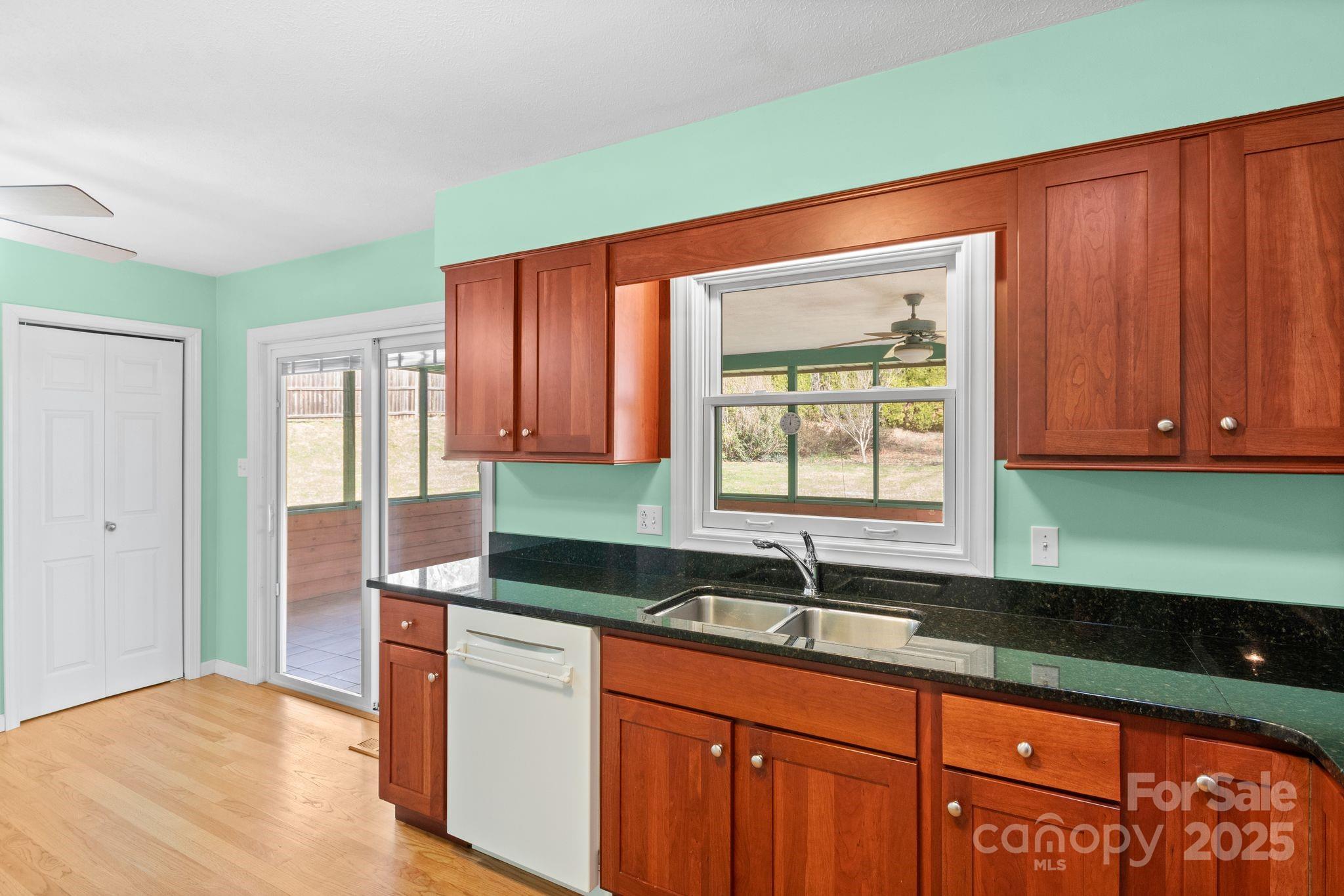 47 Huffman Road Asheville NC 28806