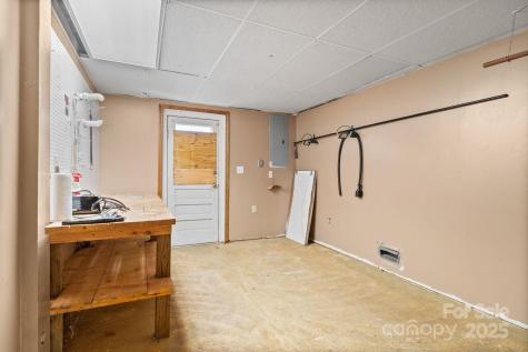 47 Huffman Road Asheville NC 28806