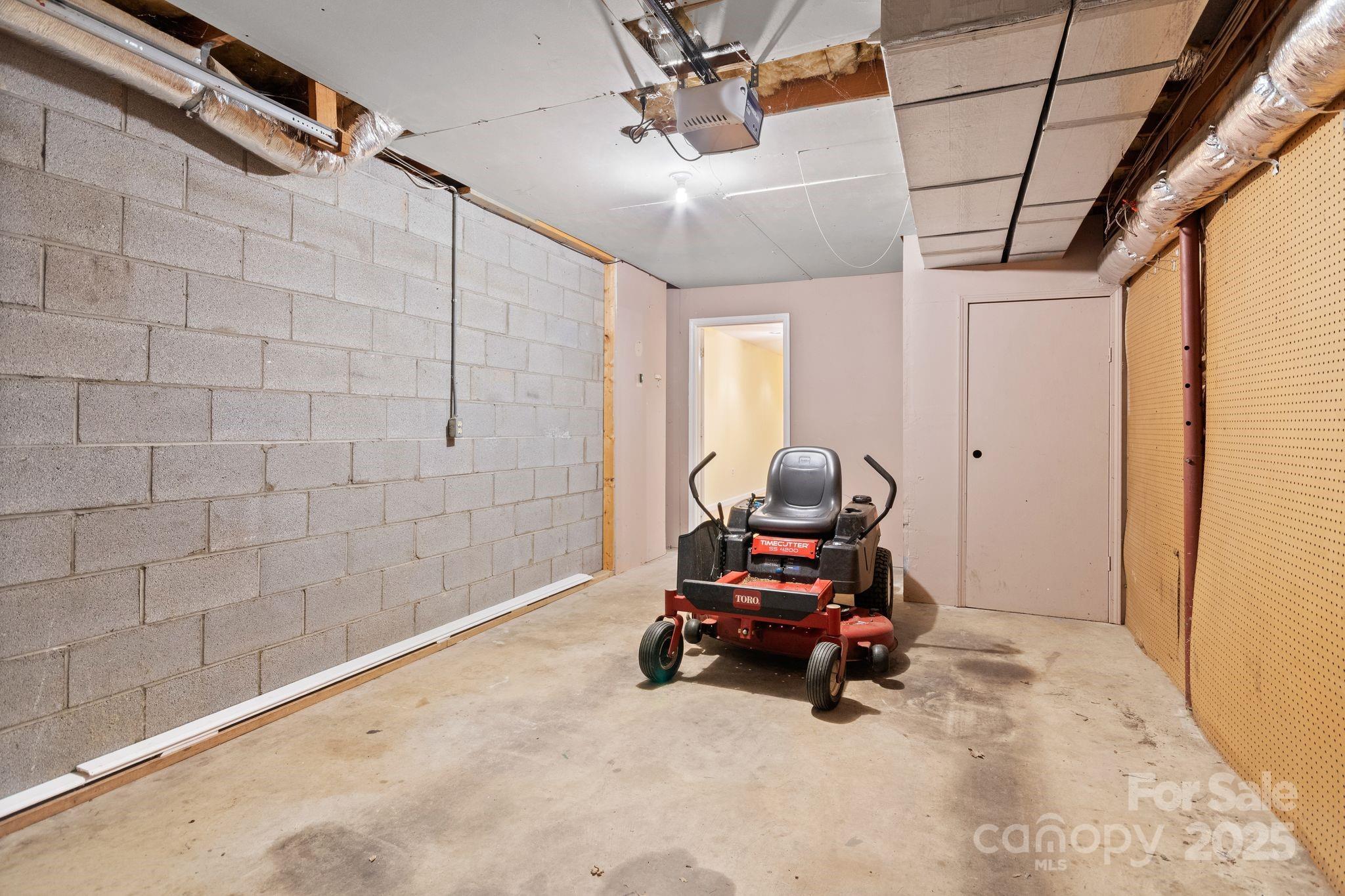 47 Huffman Road Asheville NC 28806