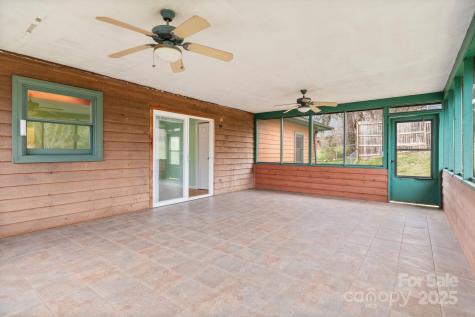 47 Huffman Road Asheville NC 28806
