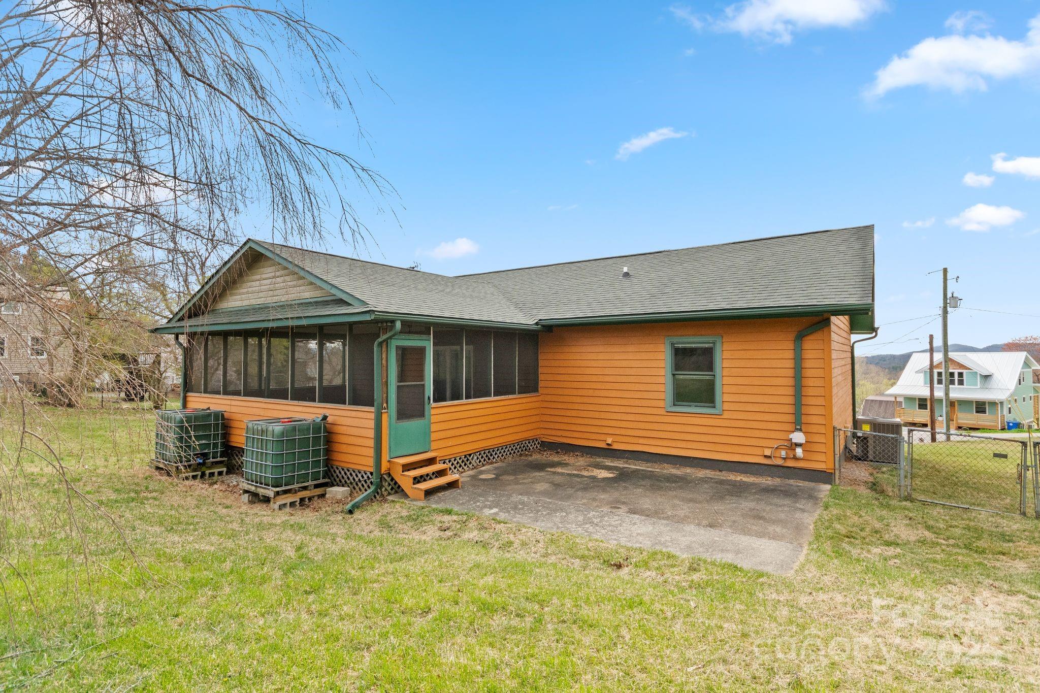 47 Huffman Road Asheville NC 28806