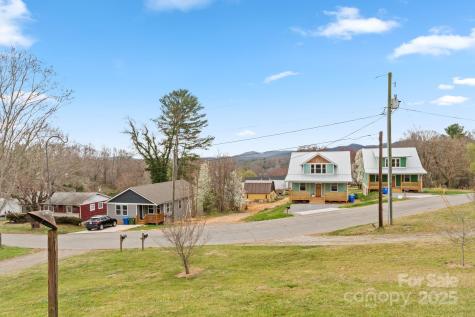 47 Huffman Road Asheville NC 28806