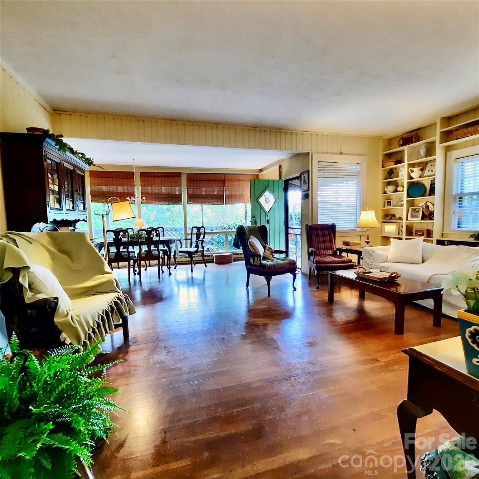 121 Ohara Circle Hendersonville NC 28739