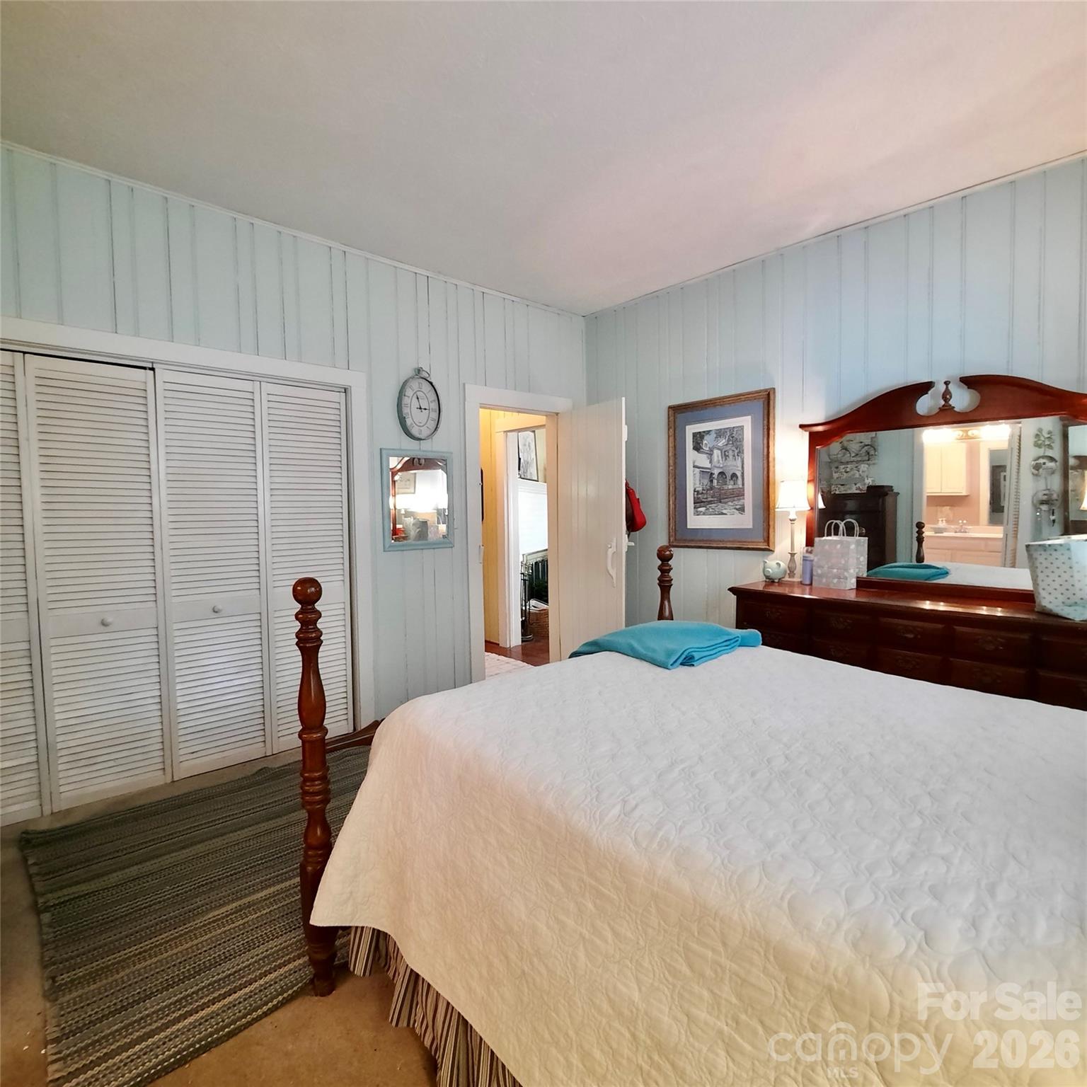 121 Ohara Circle Hendersonville NC 28739