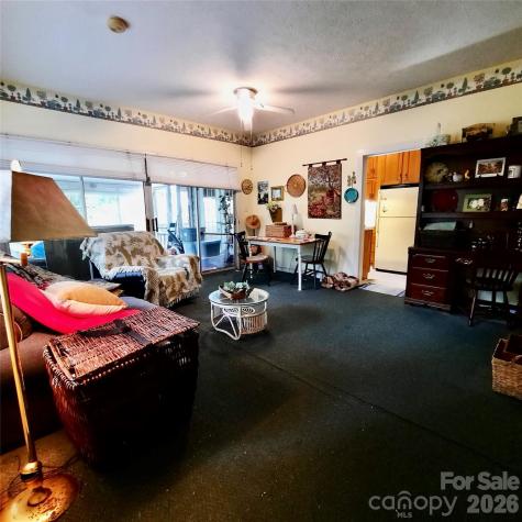 121 Ohara Circle Hendersonville NC 28739