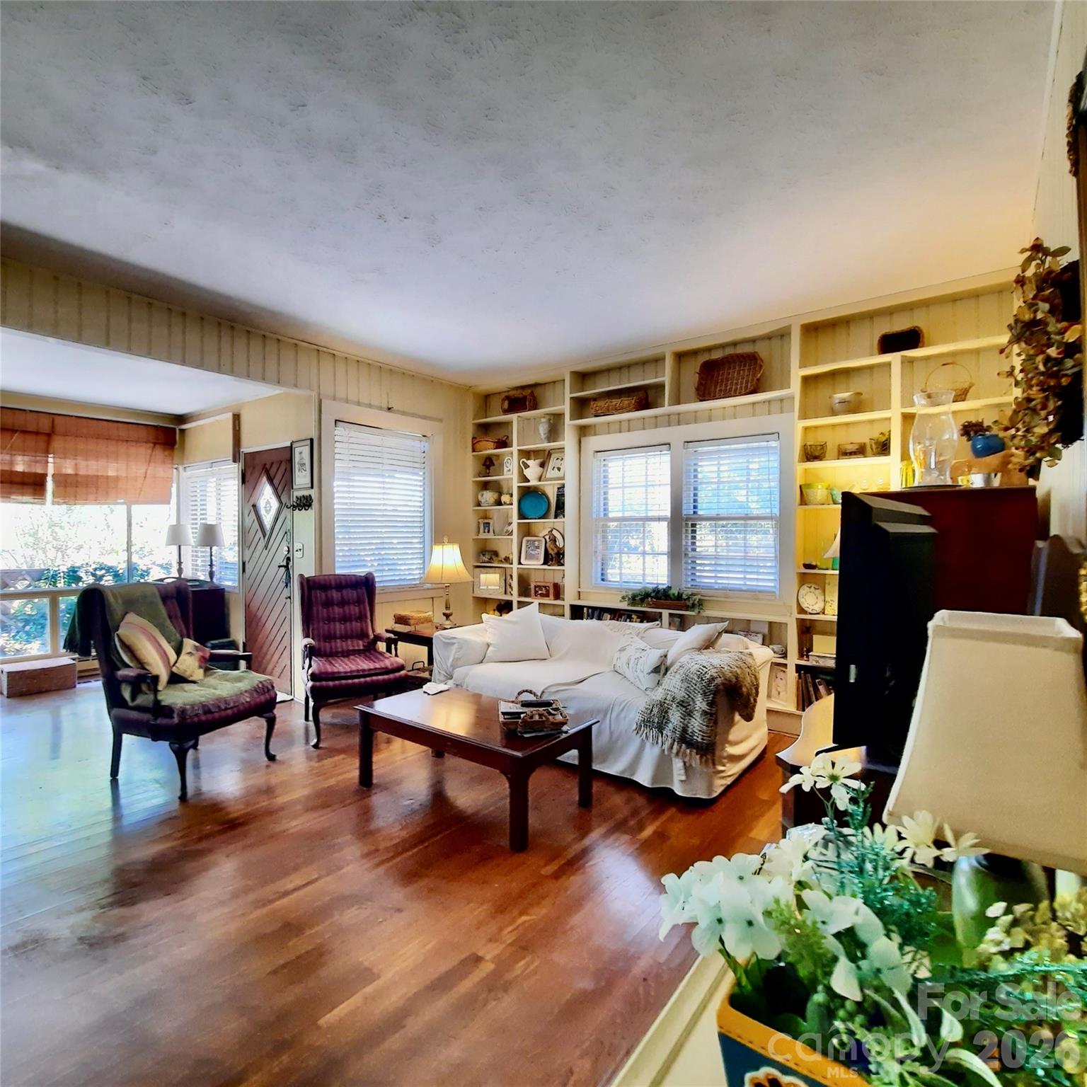 121 Ohara Circle Hendersonville NC 28739