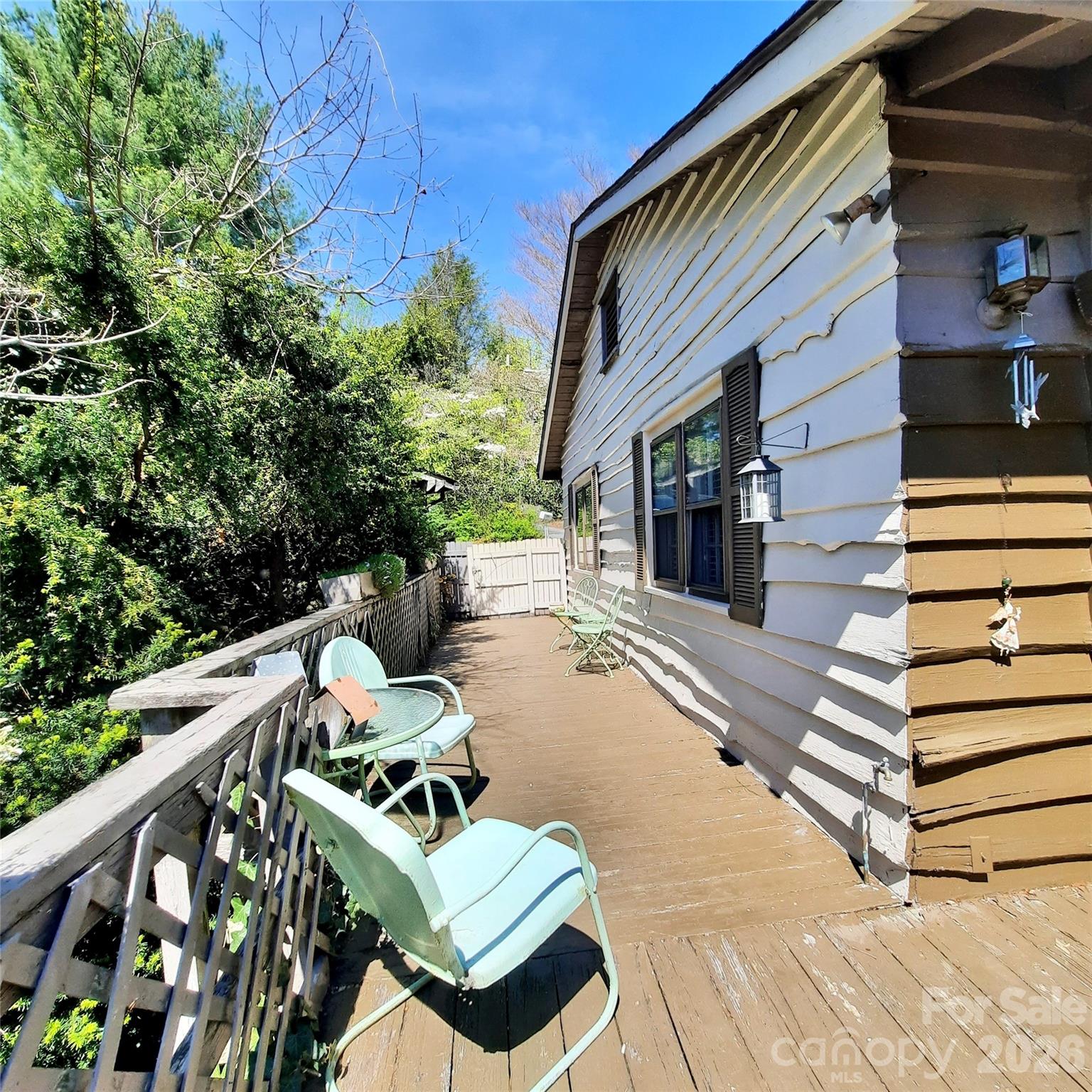 121 Ohara Circle Hendersonville NC 28739
