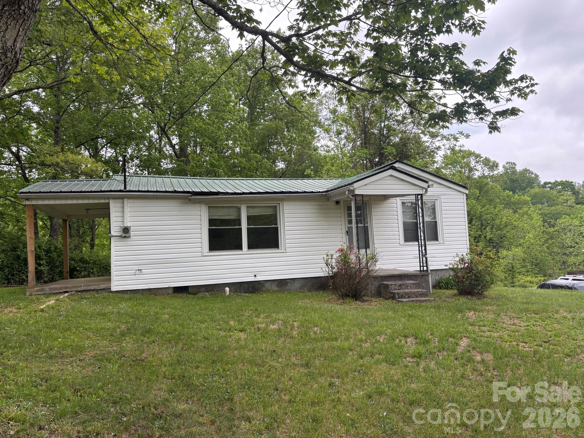 162 Phillips Lane Spruce Pine NC 28777