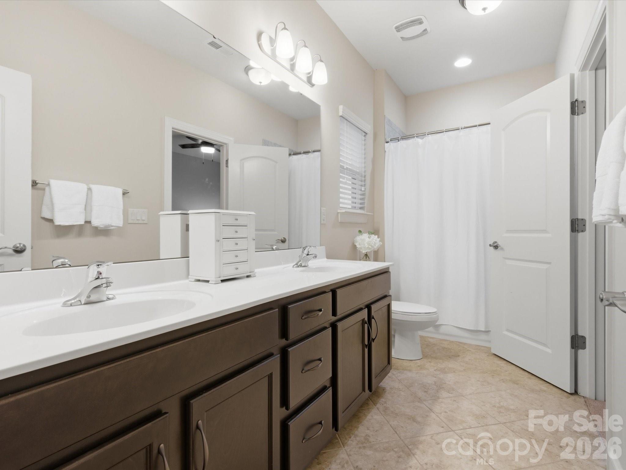 1012 Lydgate Drive Waxhaw NC 28173