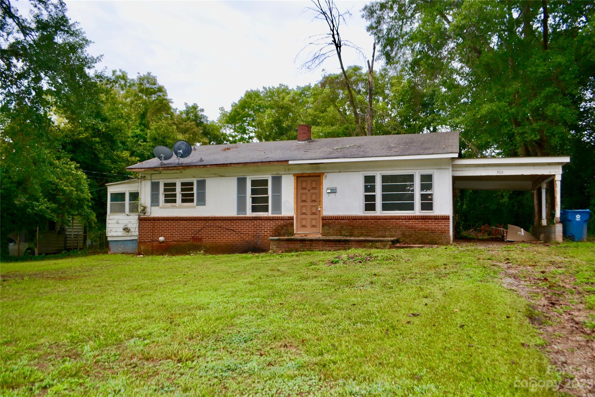 302 Willow Run Drive Forest City NC 28043