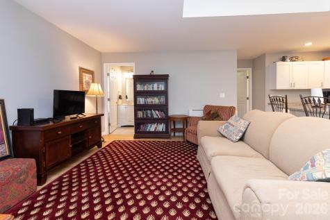 210 State Street Asheville NC 28806