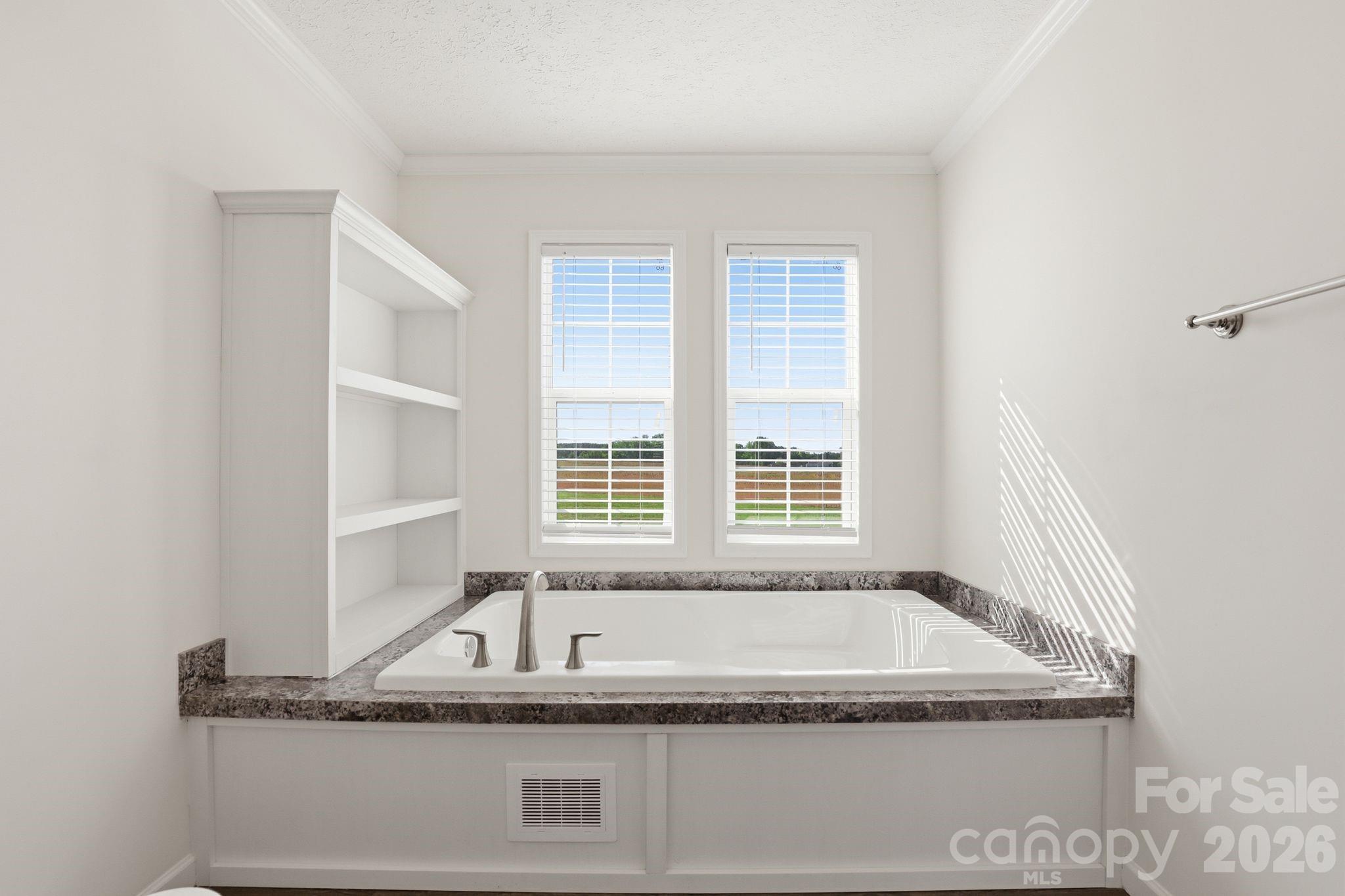 197 Burleson Point Woodleaf NC 27054