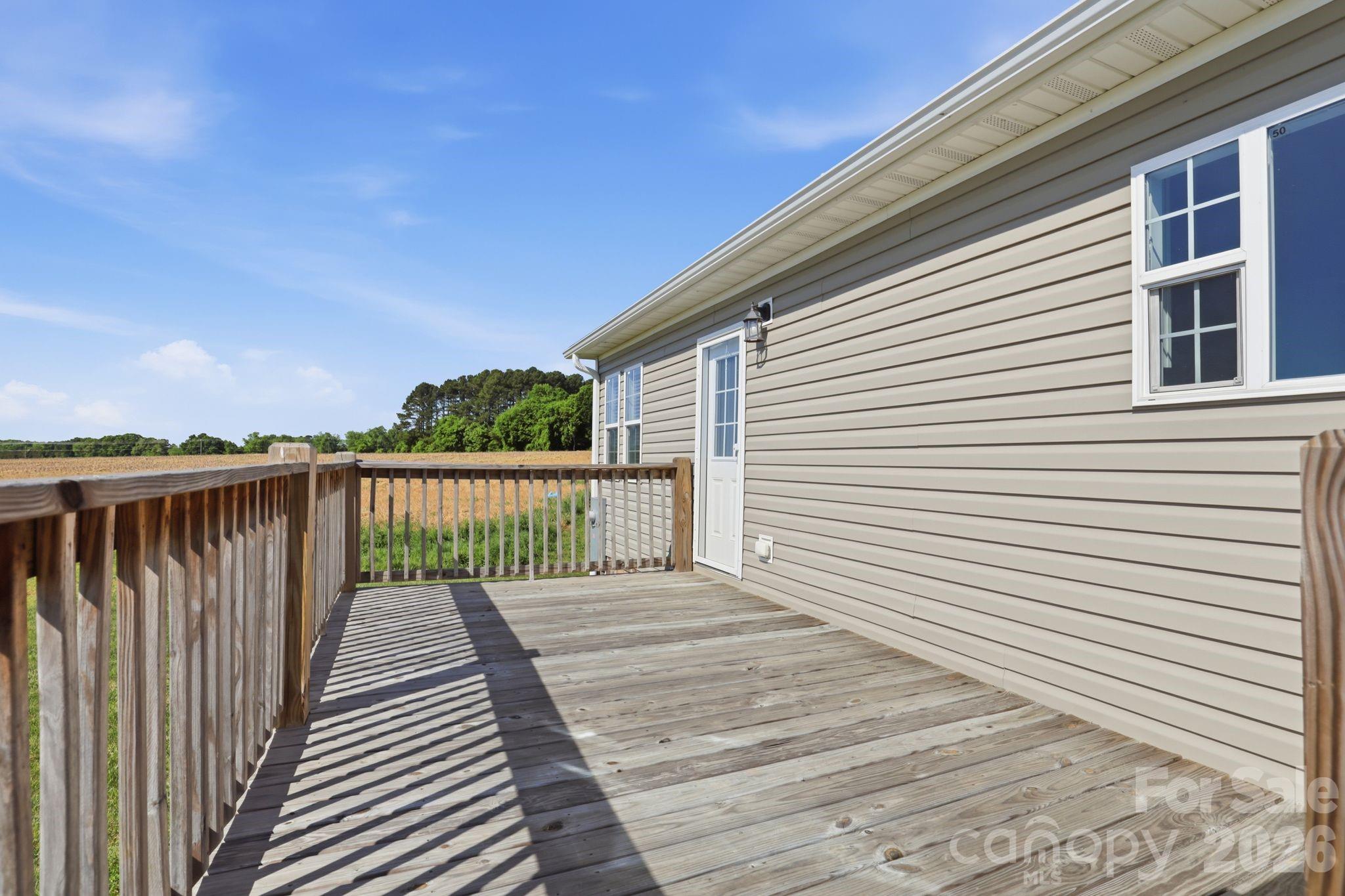 197 Burleson Point Woodleaf NC 27054