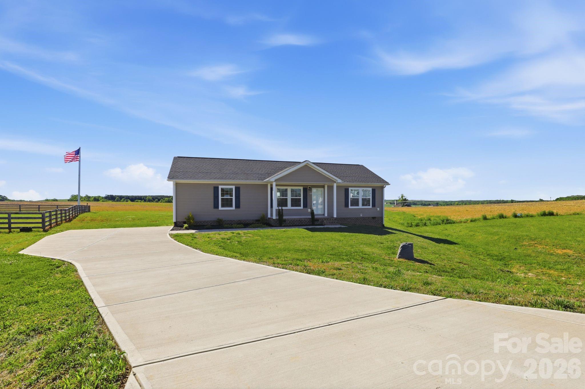 197 Burleson Point Woodleaf NC 27054