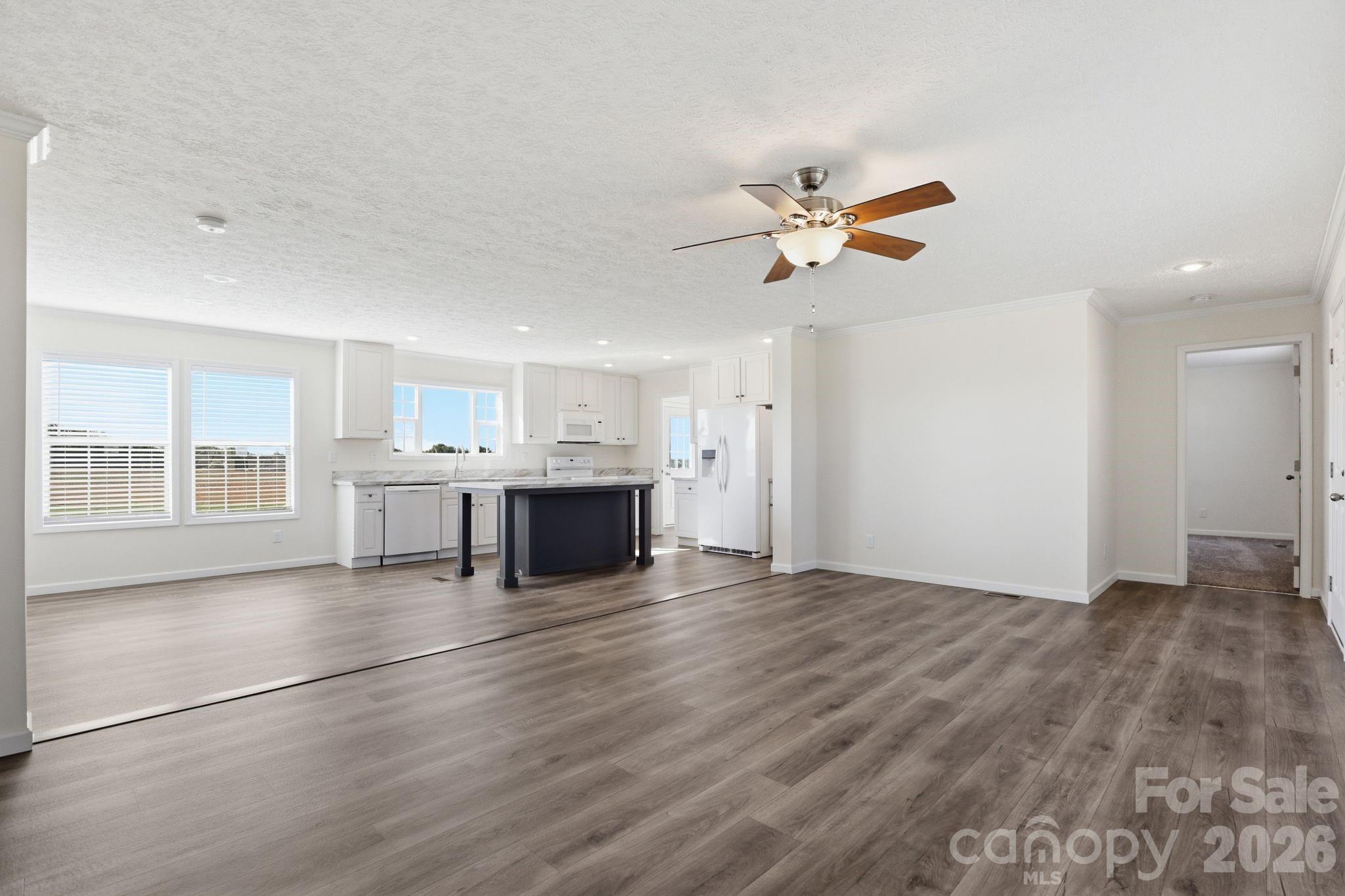 197 Burleson Point Woodleaf NC 27054
