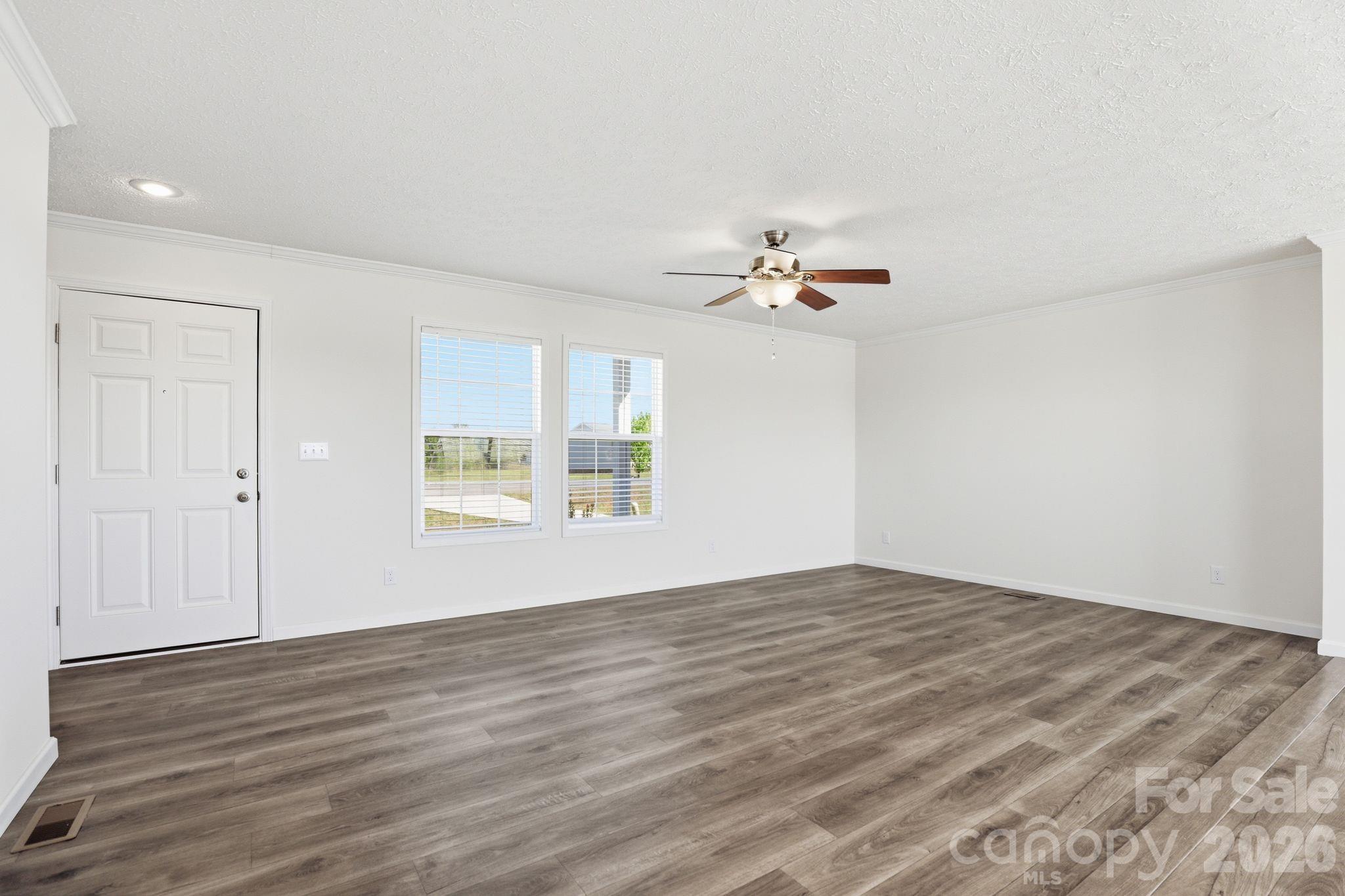 197 Burleson Point Woodleaf NC 27054