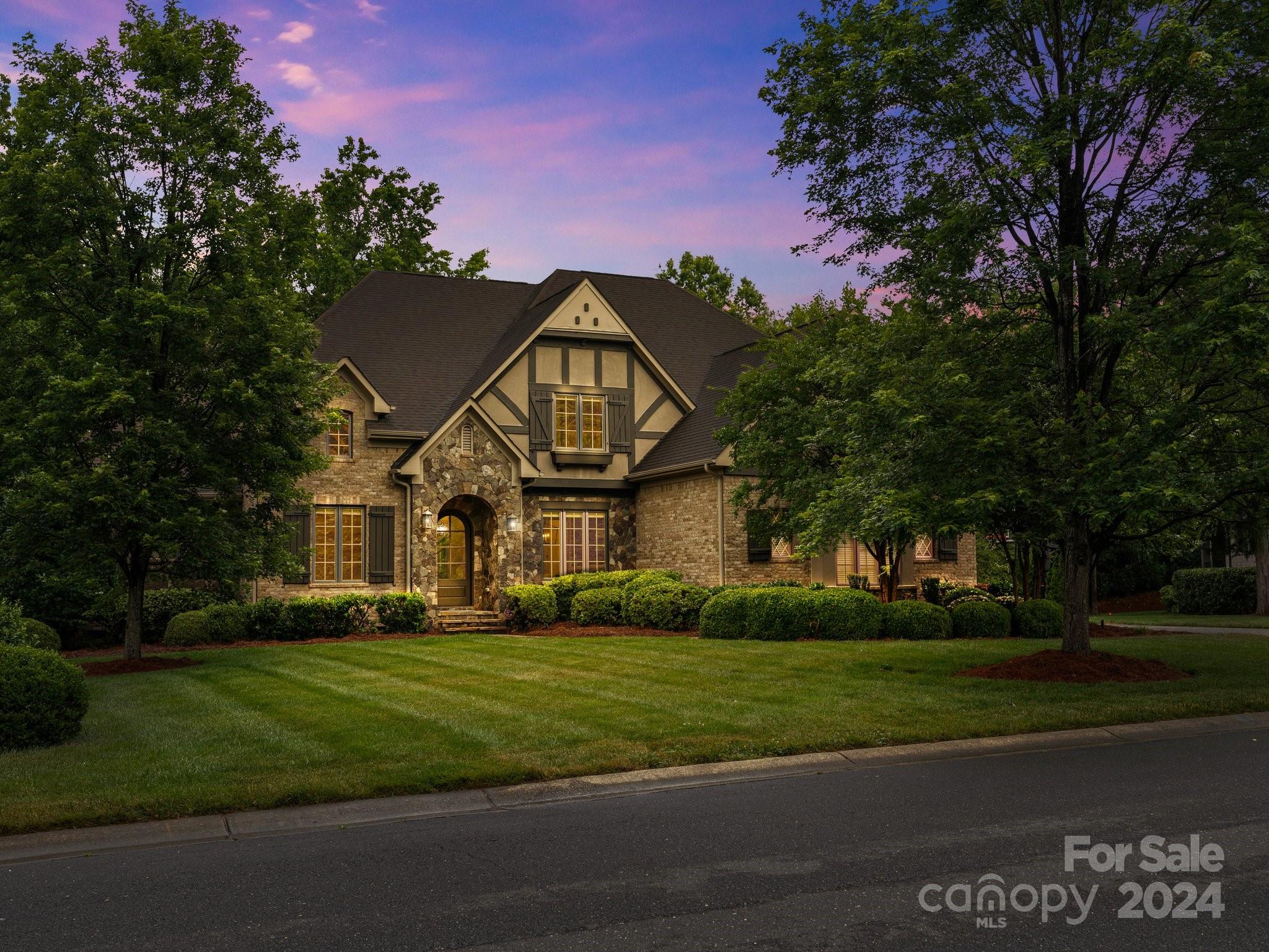 213 Glenmoor Drive Waxhaw NC 28173