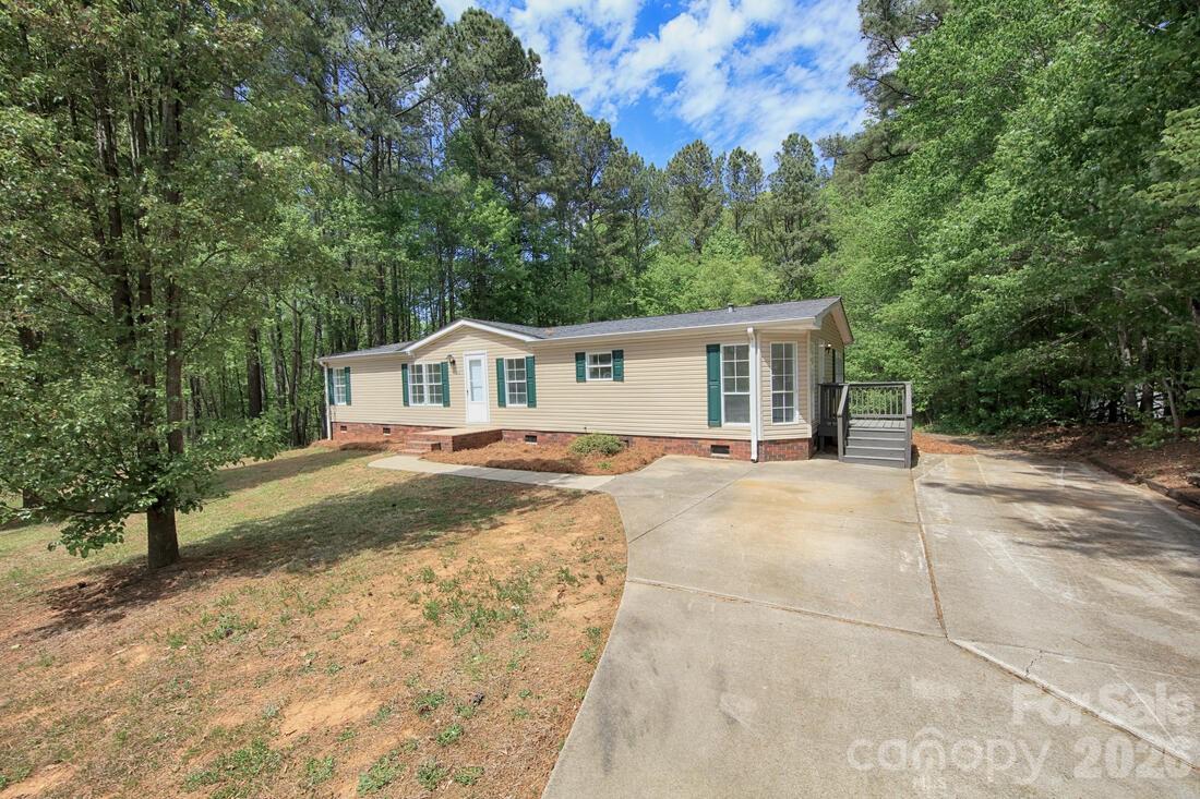 223 Ridge Creek Drive Troutman NC 28166