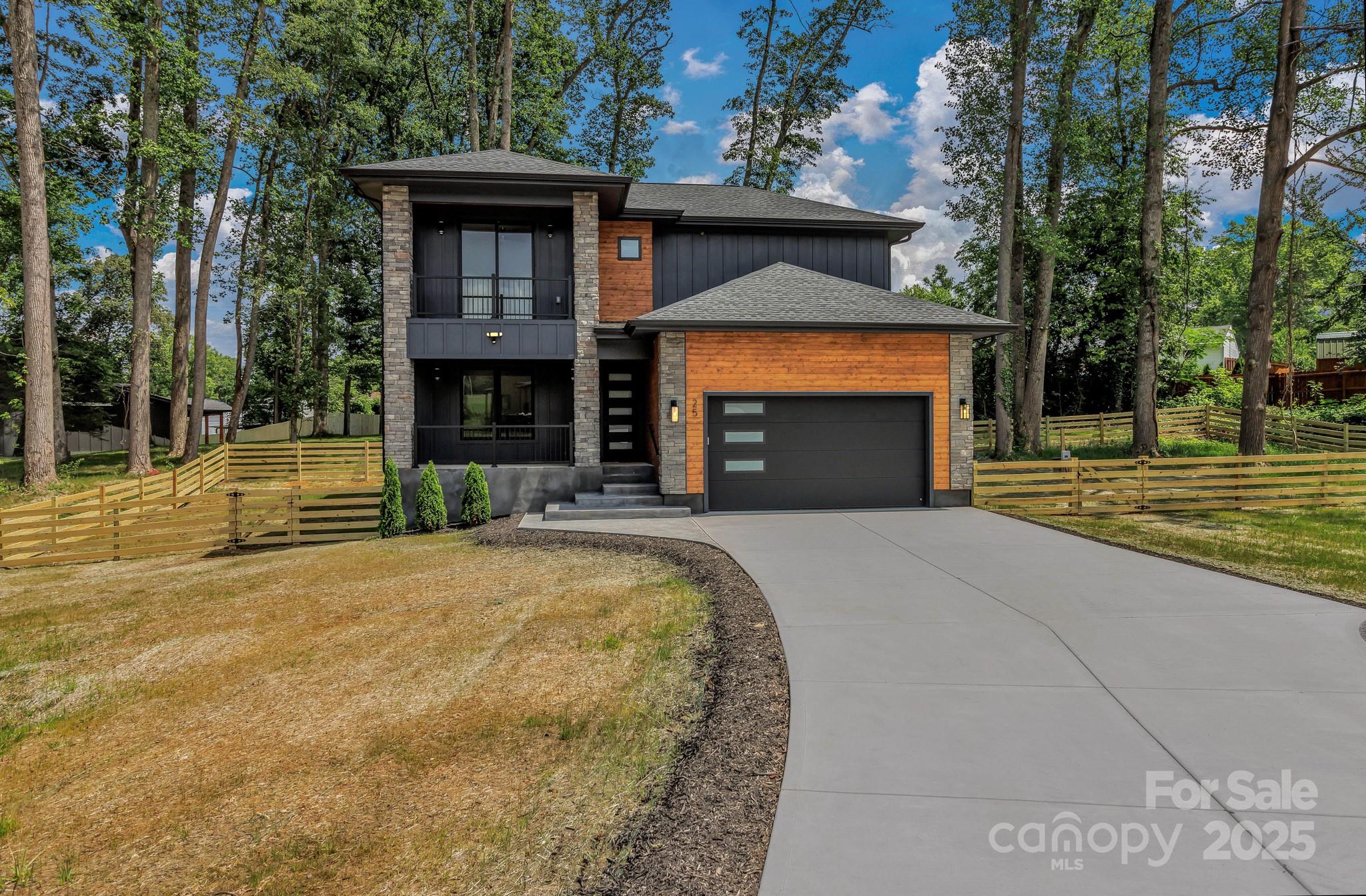 25 Scott Meadows Drive Asheville NC 28806