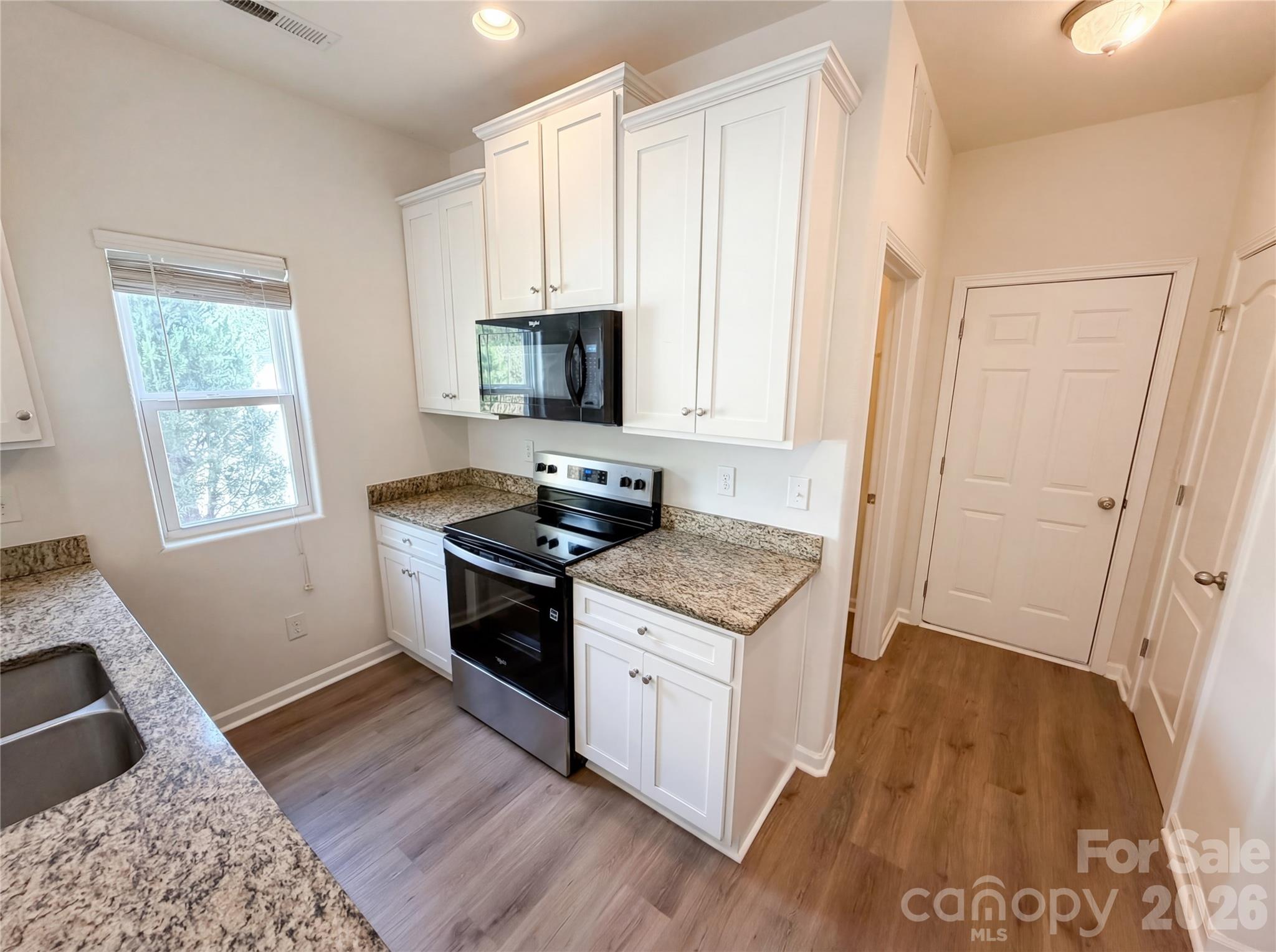 8321 Candlenut Lane Charlotte NC 28215