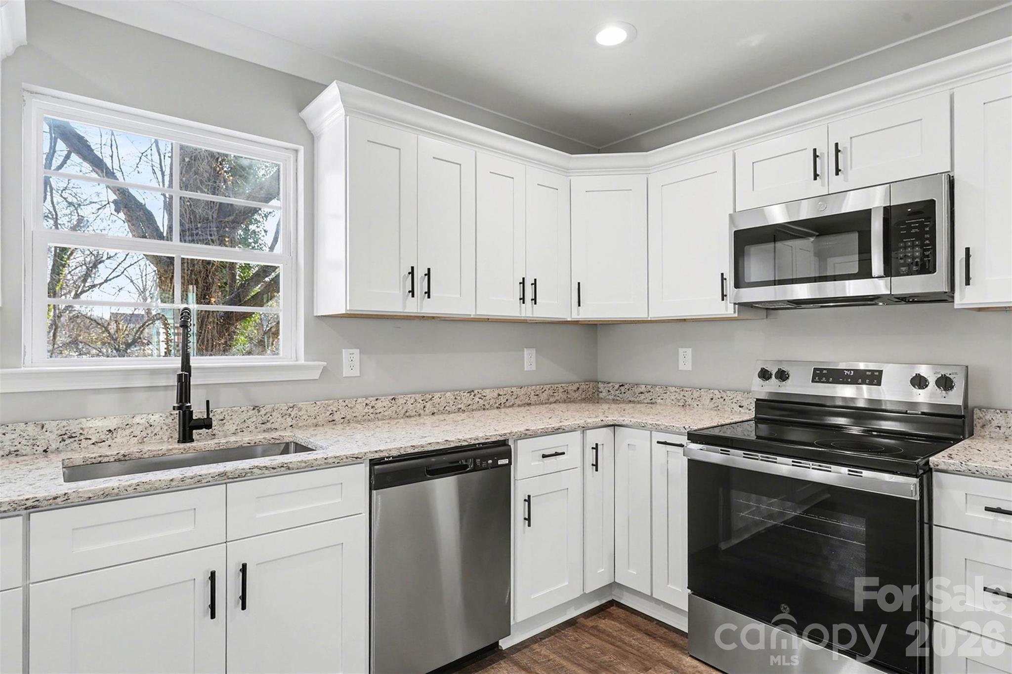 925 Randolph Street High Point NC 27260