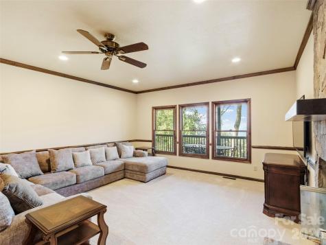 91 Brandy Run Road Burnsville NC 28714