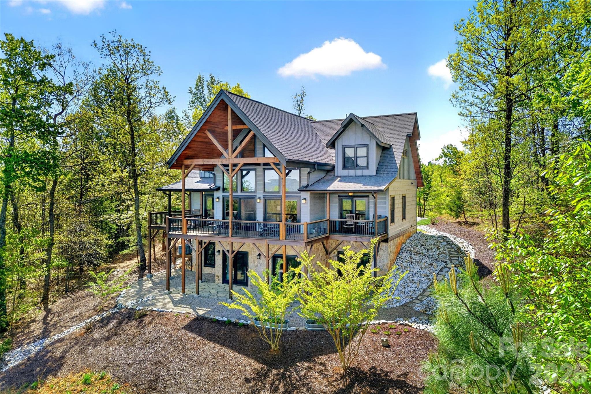 623 Mountain Vista Drive Nebo NC 28761